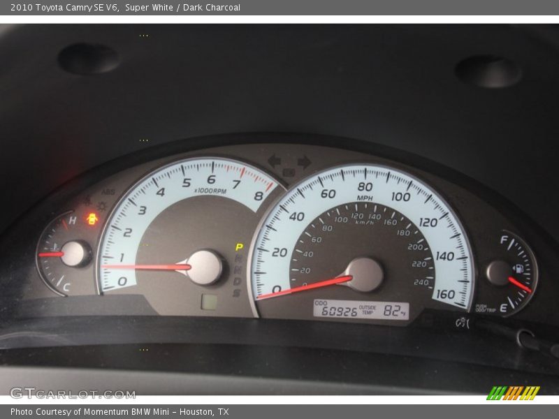 Super White / Dark Charcoal 2010 Toyota Camry SE V6