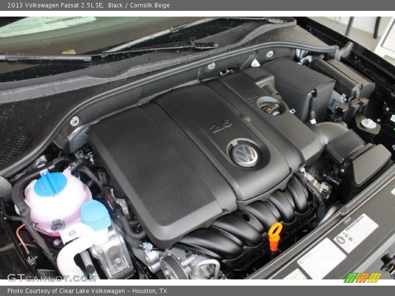 Black / Cornsilk Beige 2013 Volkswagen Passat 2.5L SE