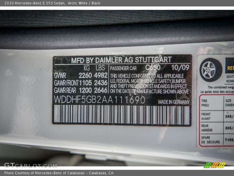 Arctic White / Black 2010 Mercedes-Benz E 350 Sedan