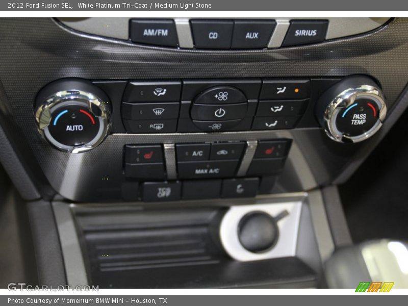 White Platinum Tri-Coat / Medium Light Stone 2012 Ford Fusion SEL