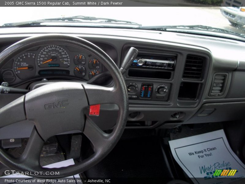 Summit White / Dark Pewter 2005 GMC Sierra 1500 Regular Cab
