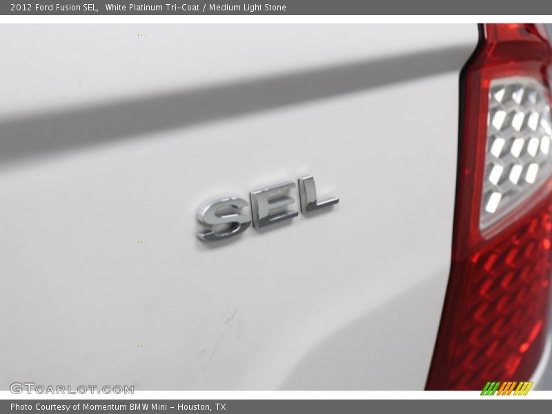 White Platinum Tri-Coat / Medium Light Stone 2012 Ford Fusion SEL