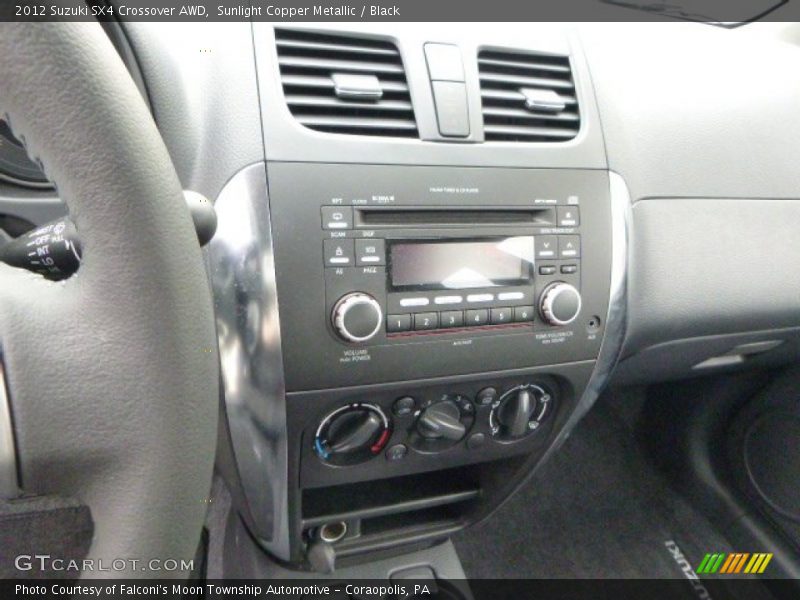 Controls of 2012 SX4 Crossover AWD