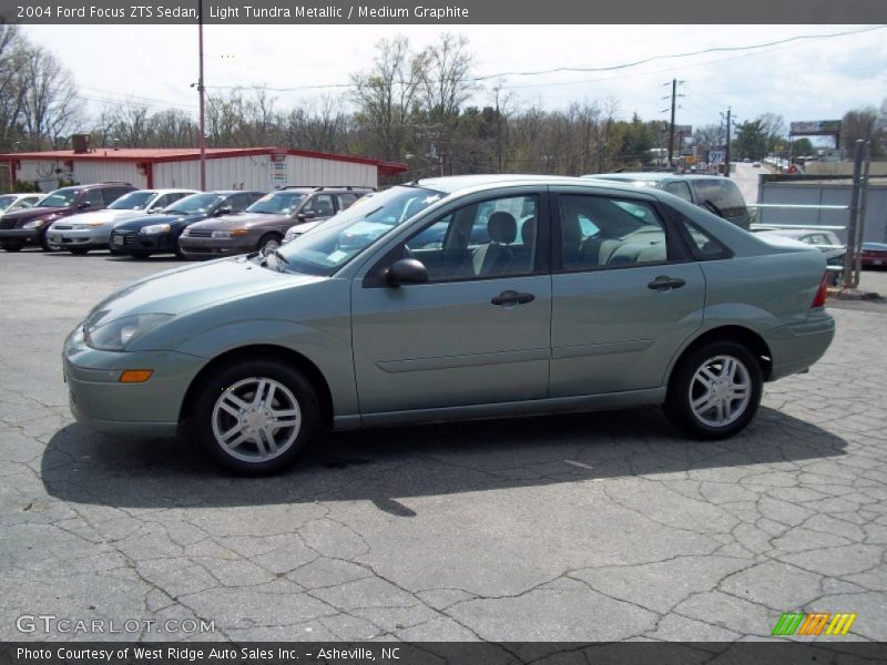 Light Tundra Metallic / Medium Graphite 2004 Ford Focus ZTS Sedan
