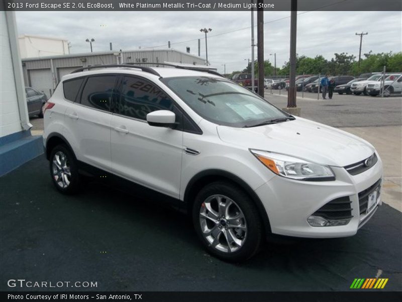 White Platinum Metallic Tri-Coat / Medium Light Stone 2013 Ford Escape SE 2.0L EcoBoost
