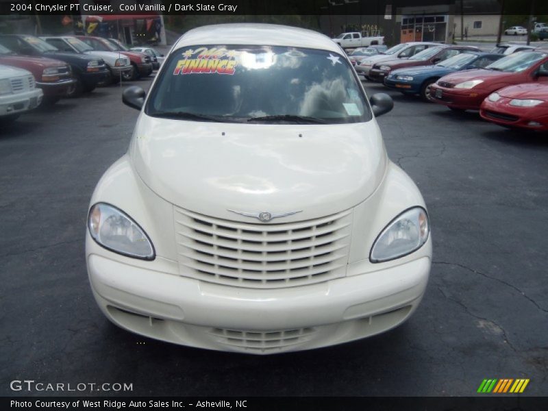 Cool Vanilla / Dark Slate Gray 2004 Chrysler PT Cruiser