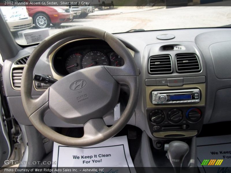 Silver Mist / Gray 2002 Hyundai Accent GL Sedan