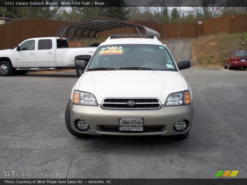 White Frost Pearl / Beige 2001 Subaru Outback Wagon