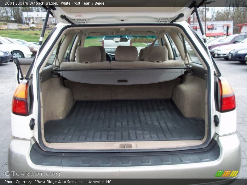 White Frost Pearl / Beige 2001 Subaru Outback Wagon