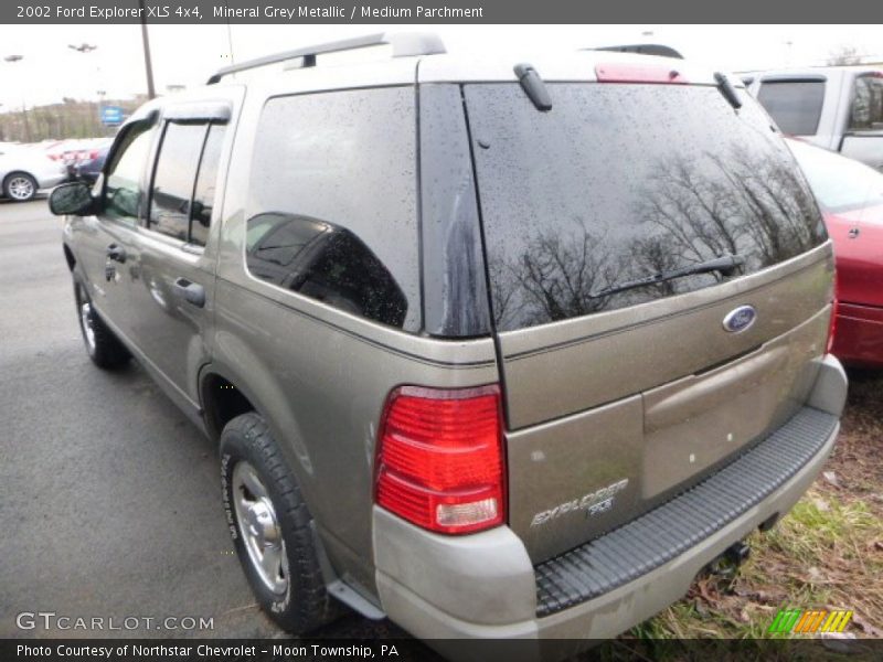 Mineral Grey Metallic / Medium Parchment 2002 Ford Explorer XLS 4x4
