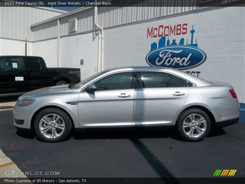 Ingot Silver Metallic / Charcoal Black 2013 Ford Taurus SEL