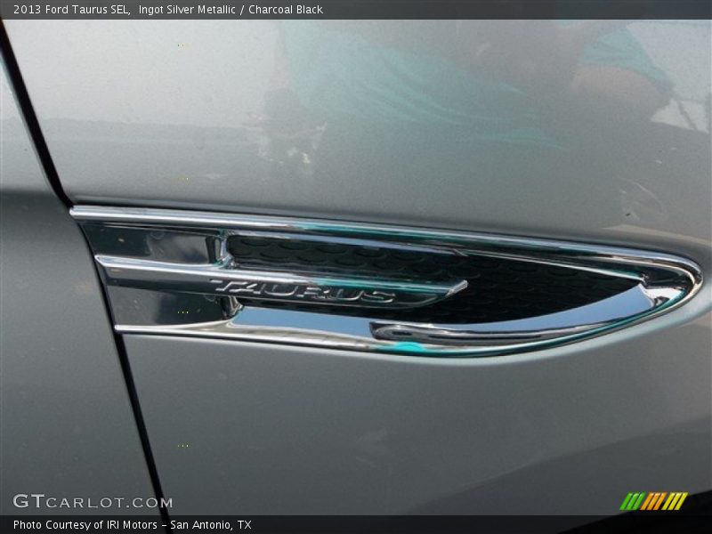 Ingot Silver Metallic / Charcoal Black 2013 Ford Taurus SEL