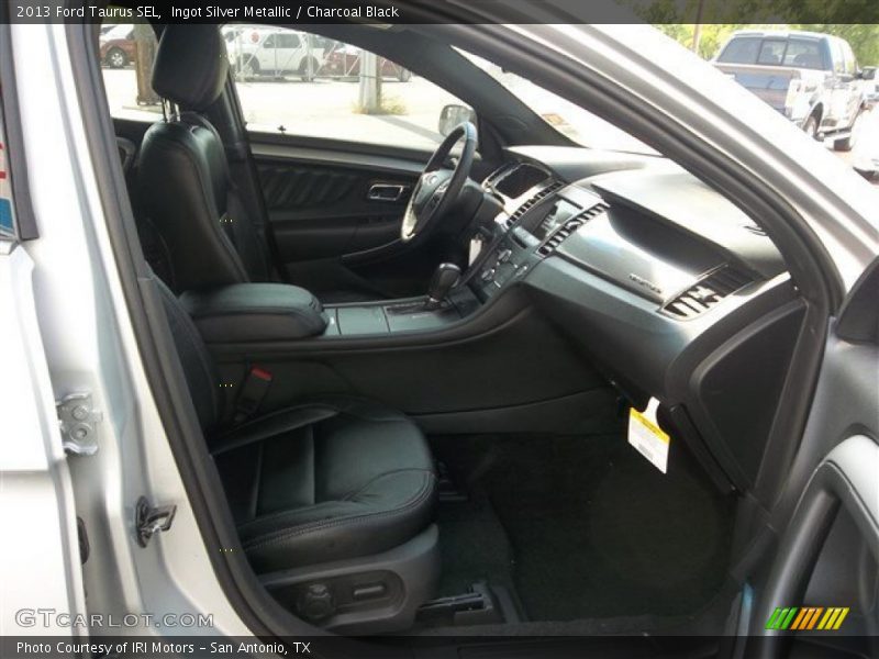 Ingot Silver Metallic / Charcoal Black 2013 Ford Taurus SEL