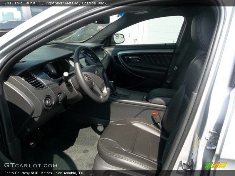 Ingot Silver Metallic / Charcoal Black 2013 Ford Taurus SEL