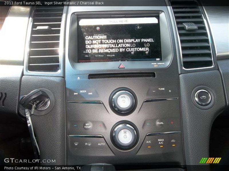 Ingot Silver Metallic / Charcoal Black 2013 Ford Taurus SEL