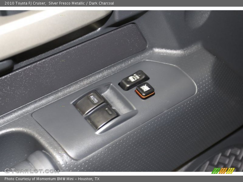 Silver Fresco Metallic / Dark Charcoal 2010 Toyota FJ Cruiser