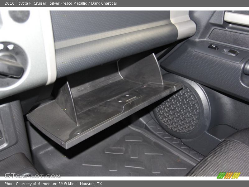 Silver Fresco Metallic / Dark Charcoal 2010 Toyota FJ Cruiser