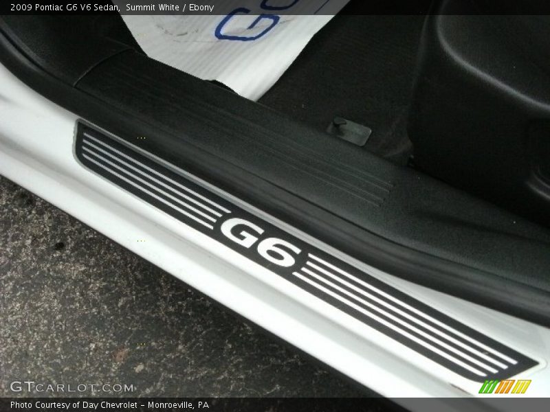 Summit White / Ebony 2009 Pontiac G6 V6 Sedan