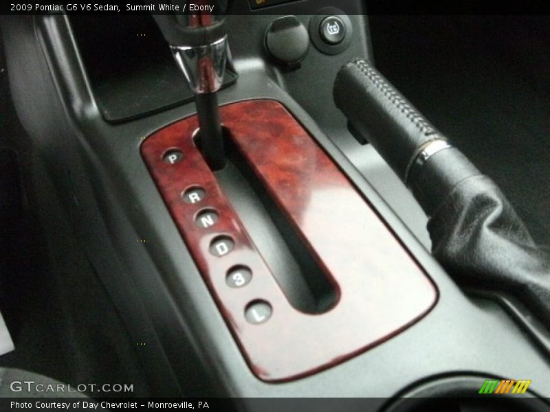 Summit White / Ebony 2009 Pontiac G6 V6 Sedan