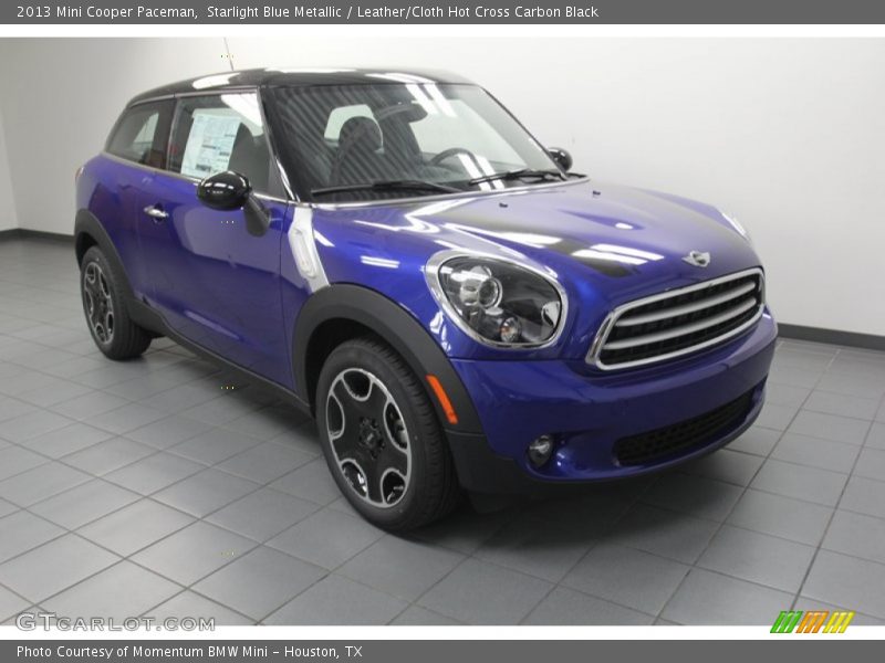 Front 3/4 View of 2013 Cooper Paceman