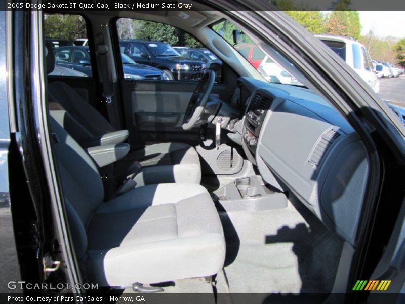 Black / Medium Slate Gray 2005 Dodge Dakota ST Quad Cab