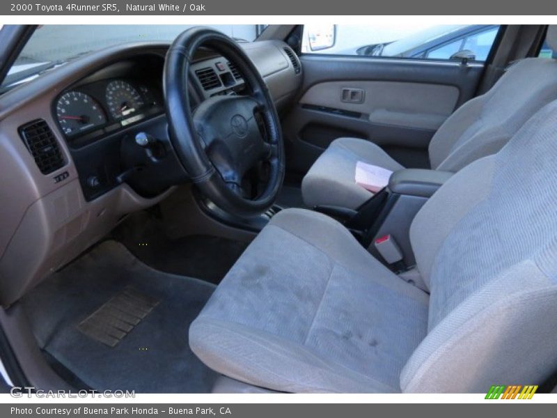 Natural White / Oak 2000 Toyota 4Runner SR5