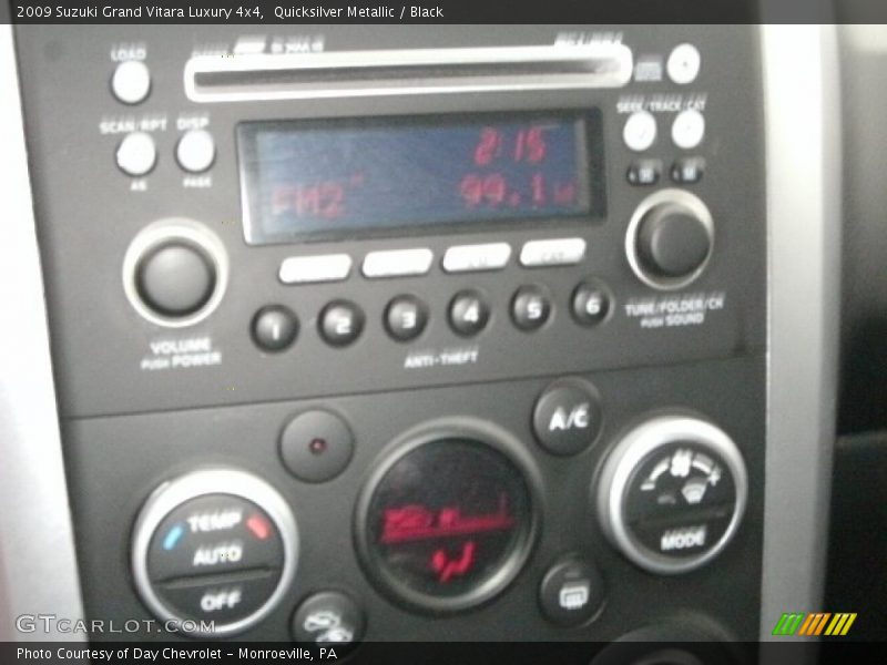 Quicksilver Metallic / Black 2009 Suzuki Grand Vitara Luxury 4x4