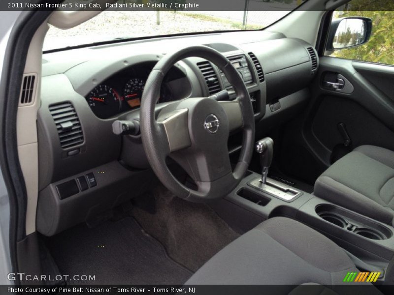 Radiant Silver Metallic / Graphite 2011 Nissan Frontier S King Cab