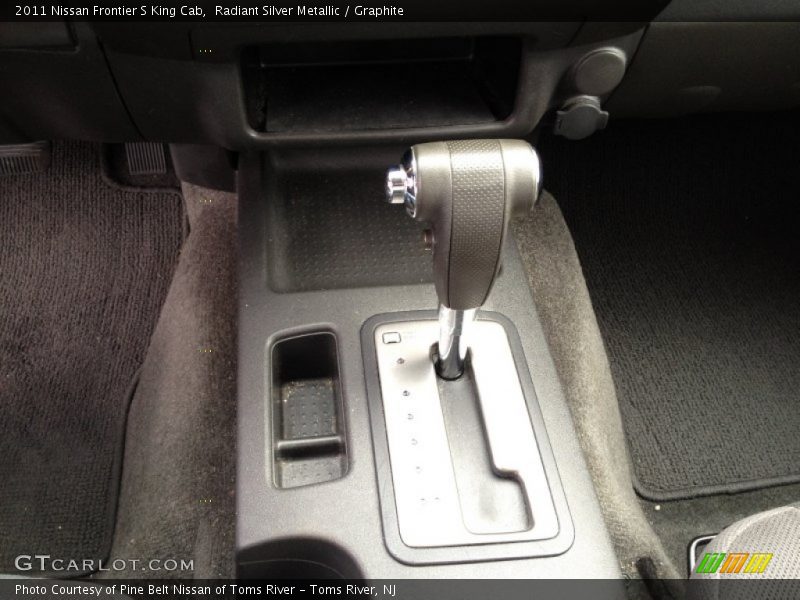 Radiant Silver Metallic / Graphite 2011 Nissan Frontier S King Cab
