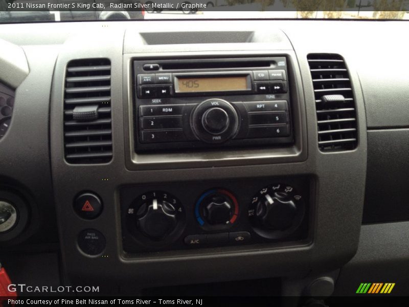 Radiant Silver Metallic / Graphite 2011 Nissan Frontier S King Cab