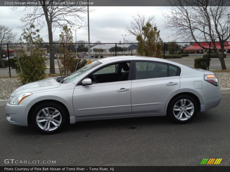 Radiant Silver / Charcoal 2010 Nissan Altima 3.5 SR