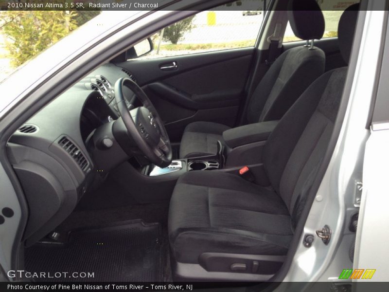 Radiant Silver / Charcoal 2010 Nissan Altima 3.5 SR