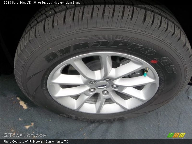 White Suede / Medium Light Stone 2013 Ford Edge SE