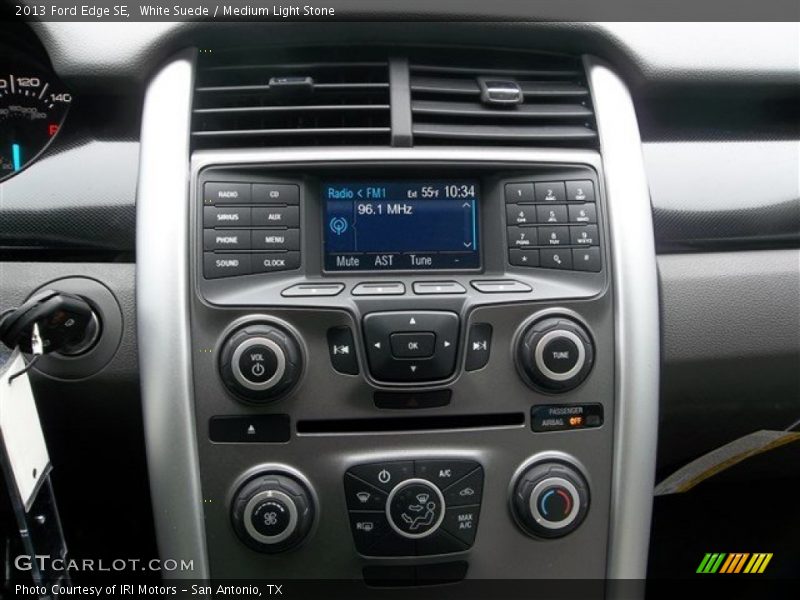 Controls of 2013 Edge SE
