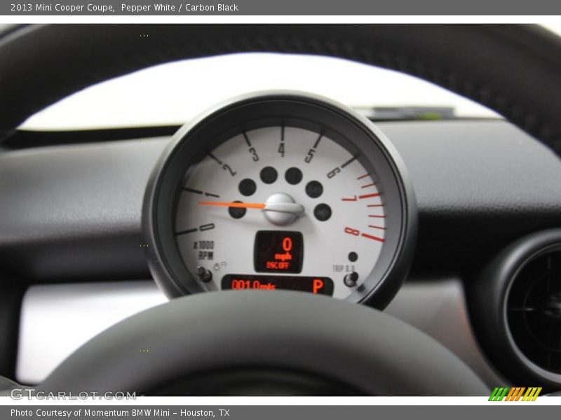 Pepper White / Carbon Black 2013 Mini Cooper Coupe