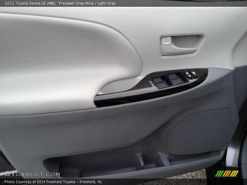 Predawn Gray Mica / Light Gray 2011 Toyota Sienna LE AWD