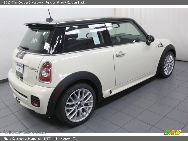 Pepper White / Carbon Black 2013 Mini Cooper S Hardtop