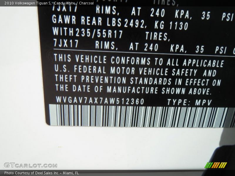Candy White / Charcoal 2010 Volkswagen Tiguan S