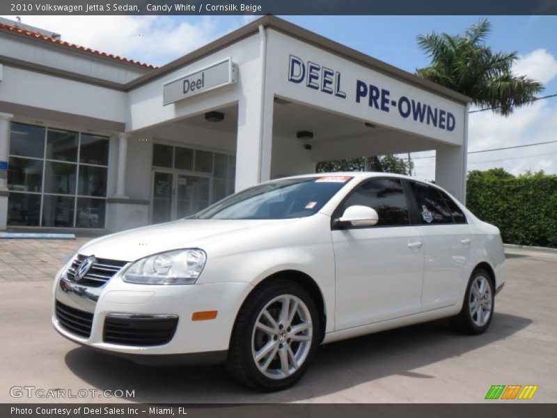 Candy White / Cornsilk Beige 2010 Volkswagen Jetta S Sedan