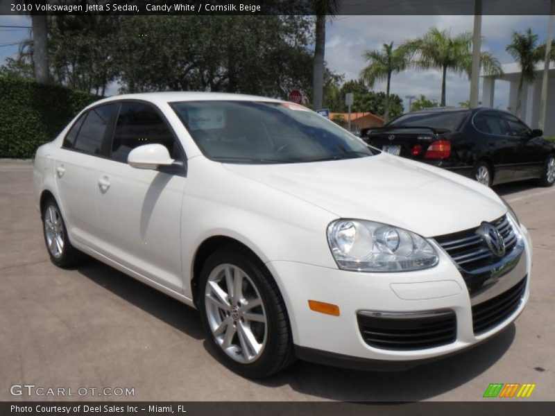 Candy White / Cornsilk Beige 2010 Volkswagen Jetta S Sedan