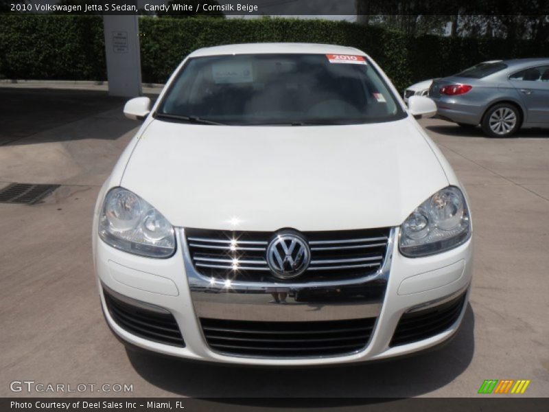 Candy White / Cornsilk Beige 2010 Volkswagen Jetta S Sedan