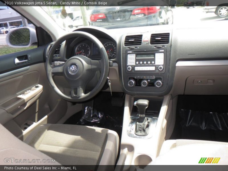 Candy White / Cornsilk Beige 2010 Volkswagen Jetta S Sedan