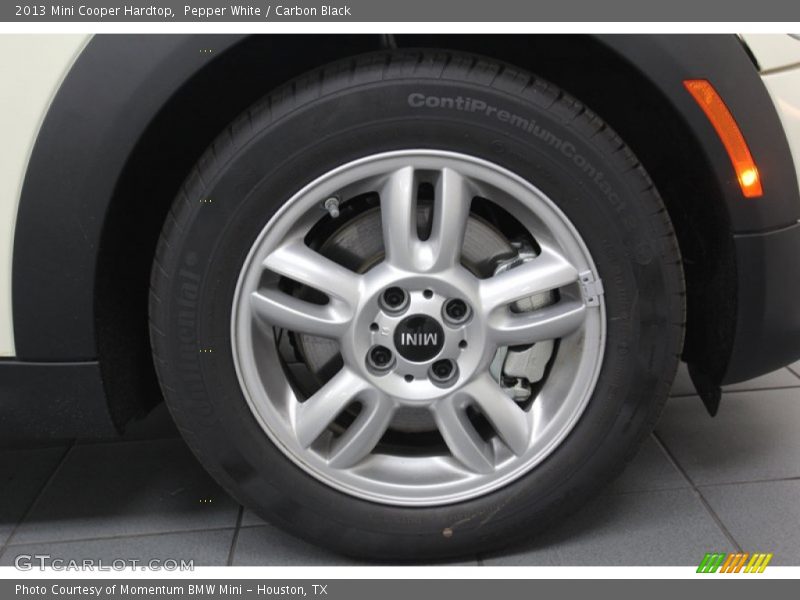 Pepper White / Carbon Black 2013 Mini Cooper Hardtop