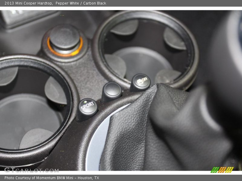 Pepper White / Carbon Black 2013 Mini Cooper Hardtop