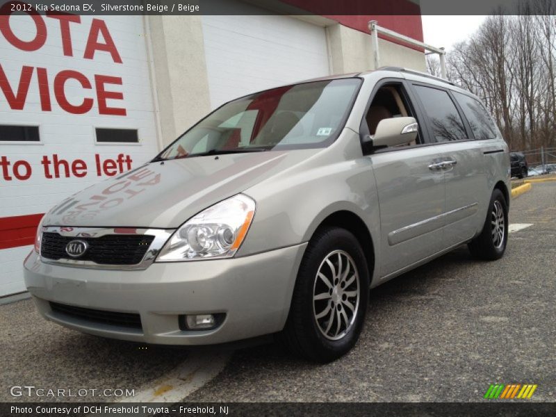 Front 3/4 View of 2012 Sedona EX