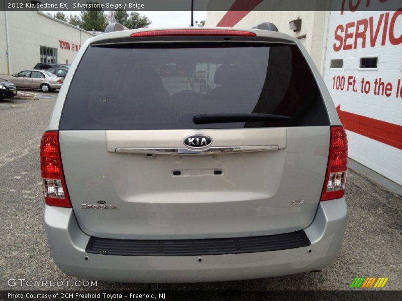 Silverstone Beige / Beige 2012 Kia Sedona EX