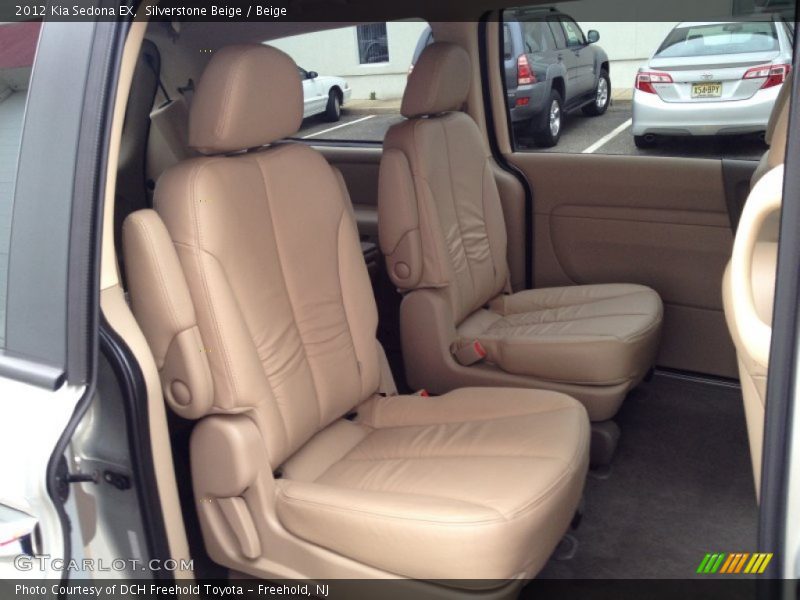 Silverstone Beige / Beige 2012 Kia Sedona EX