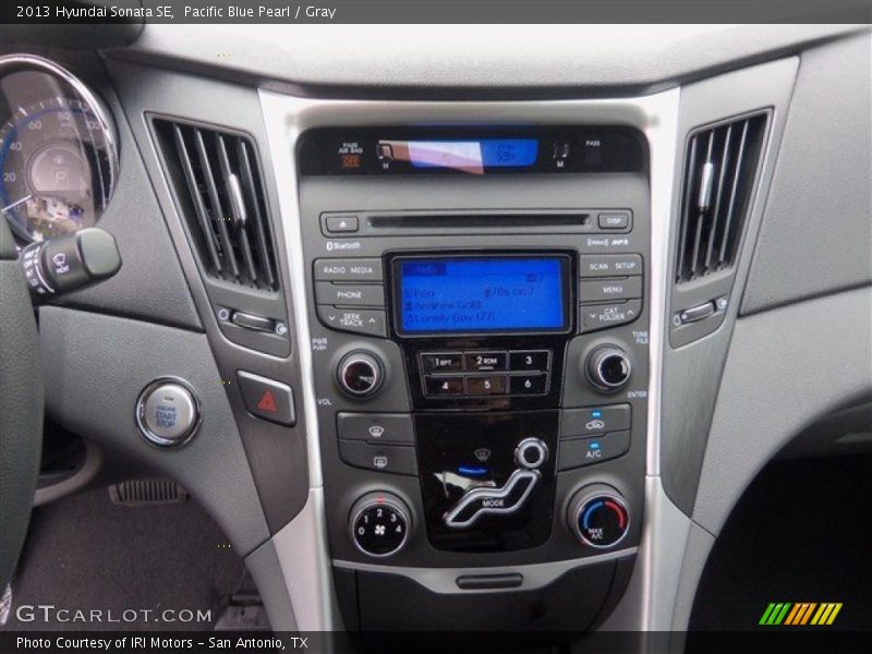 Pacific Blue Pearl / Gray 2013 Hyundai Sonata SE
