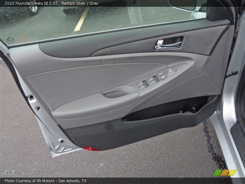 Radiant Silver / Gray 2013 Hyundai Sonata SE 2.0T