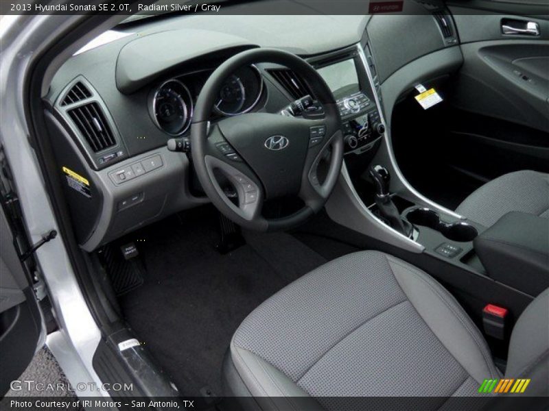 Radiant Silver / Gray 2013 Hyundai Sonata SE 2.0T
